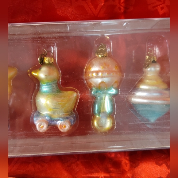 BNIB Baby's Glass and Sparkly Ornaments, Department 56. - Picture 8 of 10